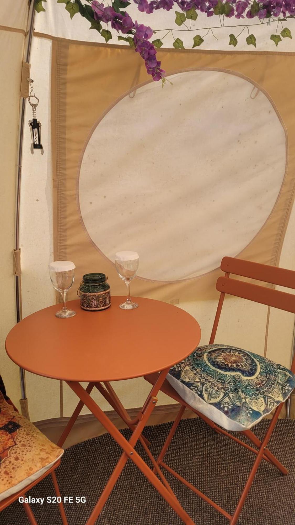 Glamping In Dromineer Hotel Exterior foto